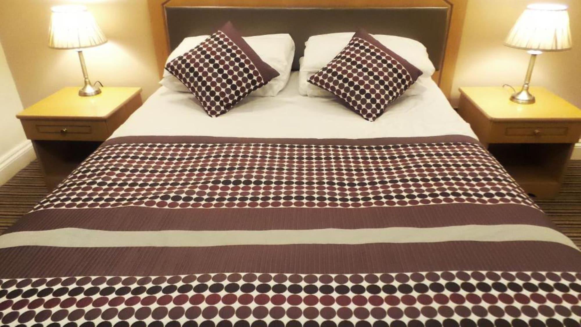 רדינג Parkside International Hotel מראה חיצוני תמונה